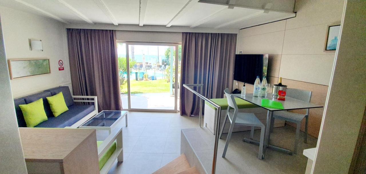 Apartamentos Casas Carmen - Adults Only Playa del Inglés Exterior foto